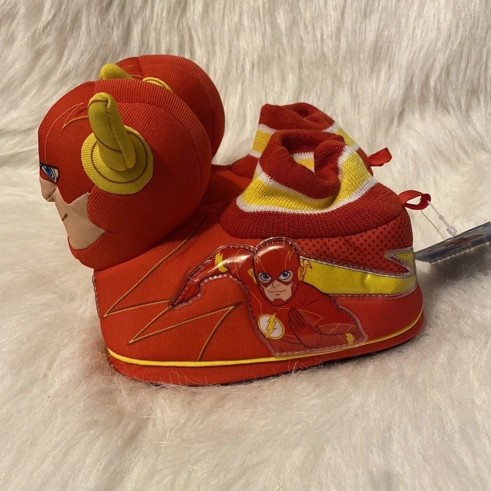 DC Flash Slippers Toddler Boys Size Size 7-8 Red Light Up Slip On Shoes
